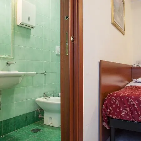 Hotel Marsala Roma