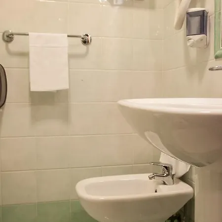 Marsala Hotel 2*