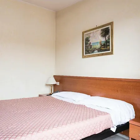 Marsala Hotel 2*