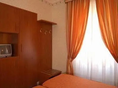 Hotel Marsala Rome
